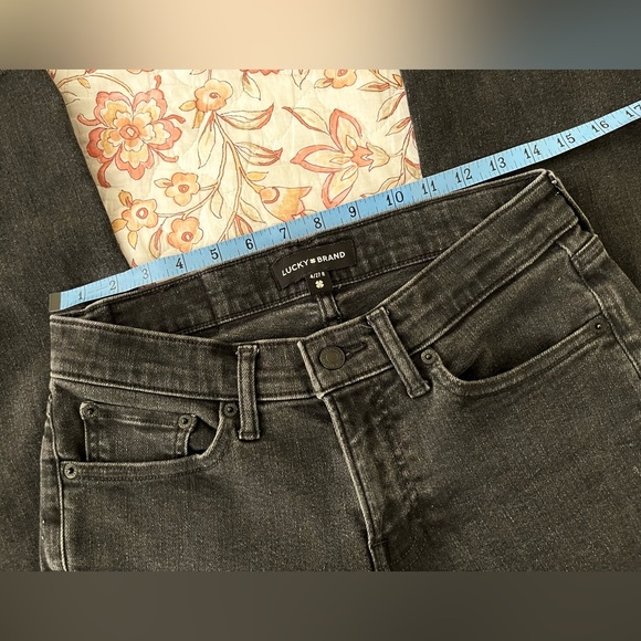 Lucky Brand Women's Black Mid Rise Jeans - Picture 12 of 12